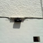 Instalación de cable en fachada